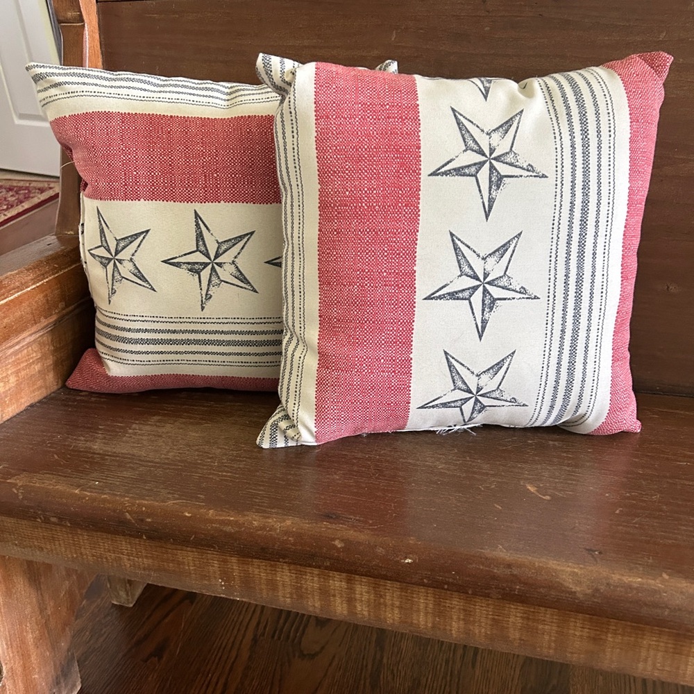 Red and Cream Star Pattern Pillow